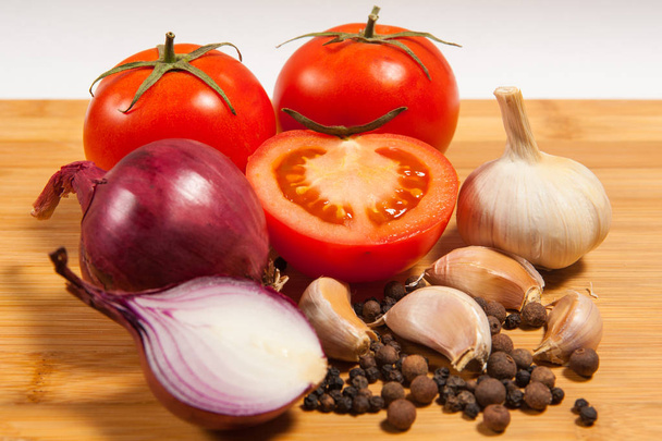 Tomato garlic spices pepper union mushroom - Foto, Imagem
