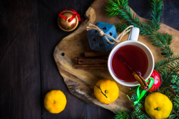 Χριστουγεννιάτικο ζεστό τσάι - Φωτογραφία, εικόνα