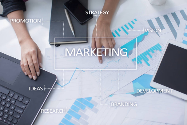 Marketing-Business-Konzept auf dem virtuellen Bildschirm - Foto, Bild