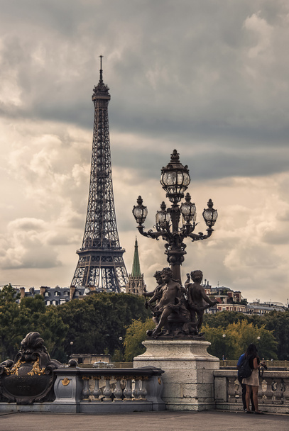 Eiffelova věž a pařížské architektury - Fotografie, Obrázek