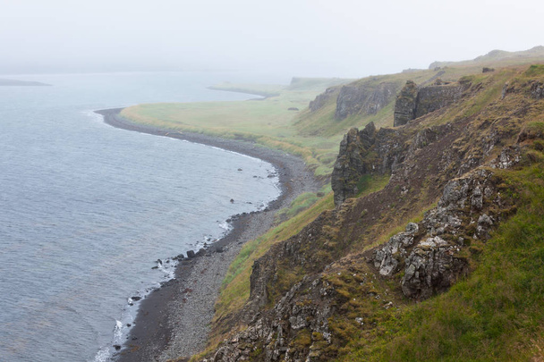 Costa occidental del mar islandés
 - Foto, Imagen