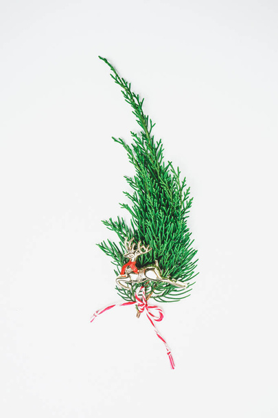 Minimalistic Christmas tree  on white background. New Year conce - Φωτογραφία, εικόνα