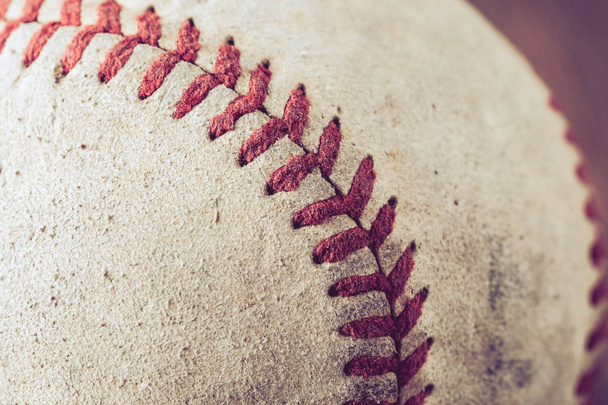 old Baseball on wood background with filter effect retro vintage - Foto, Imagem