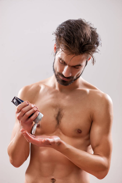 Pielęgnacja skóry dla mężczyzn - Zdjęcie, obraz