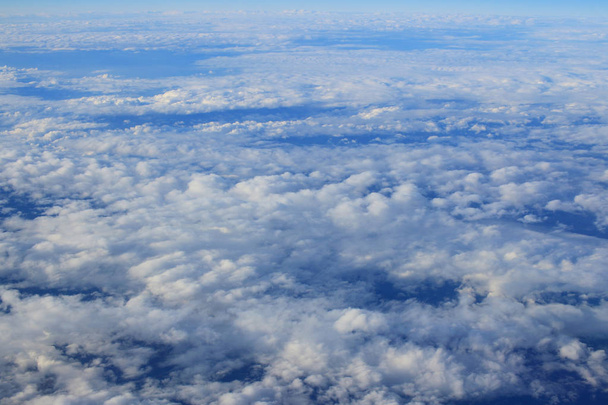 Légifelvételek fo város repülőgép ablakon - Fotó, kép