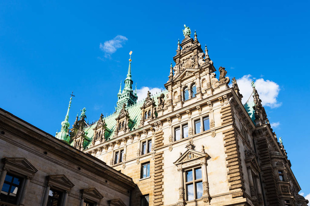 edificio di Rathaus (Municipio) ad Amburgo
 - Foto, immagini