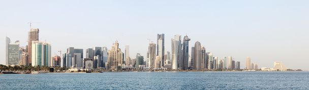 Ciudad de Doha skyline Qatar
 - Foto, imagen
