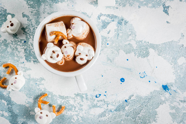 Funny hot chocolate for kids - Фото, зображення