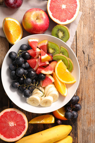 здорове харчування, різні свіжі фрукти, крупним планом
 - Фото, зображення