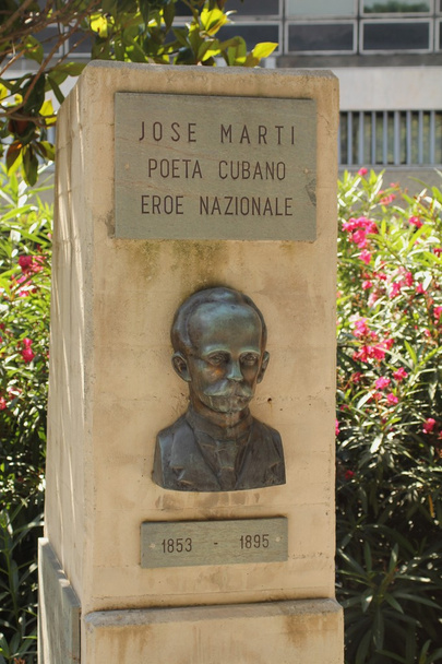 サンノゼの名誉を与える記念碑マルティ - 写真・画像