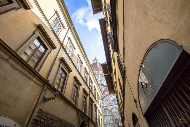 estreita rua medieval em Florença, Itália - Foto, Imagem