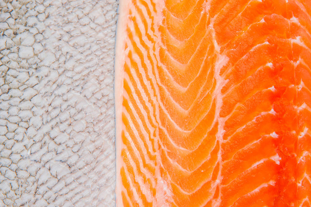 filete de salmón fresco y fondo de textura de piel de salmón
 - Foto, Imagen