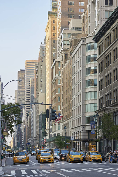 Streets of Manhattan, new york - Фото, изображение