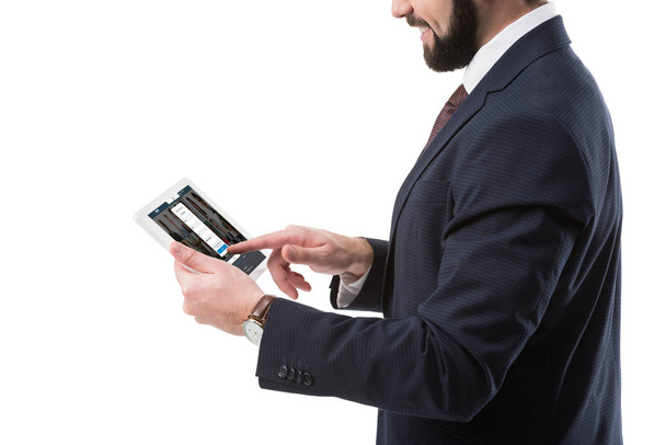 Businessman with tablet with linkedin - Фото, зображення