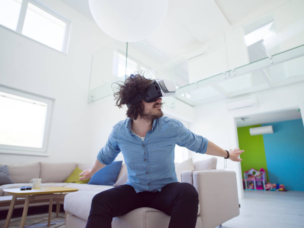  man using VR-headset - Photo, image