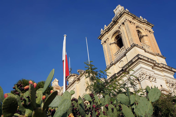 Fachada de la Colegiata de San Lorenzo en Vittoriosa (Birgu) - Tres ciudades, Malta
 - Foto, Imagen