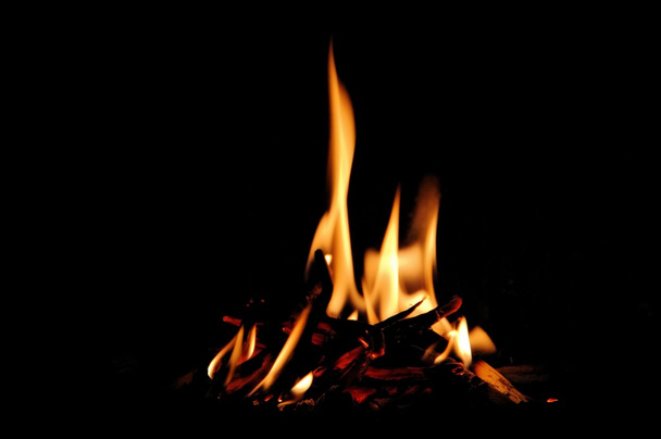 Fire in darkness - Фото, изображение