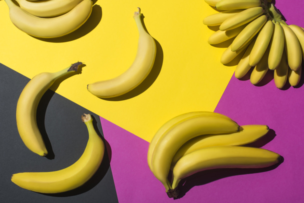 fresh ripe bananas   - Fotoğraf, Görsel