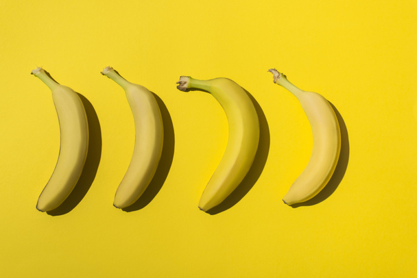 ripe bananas  - Foto, imagen
