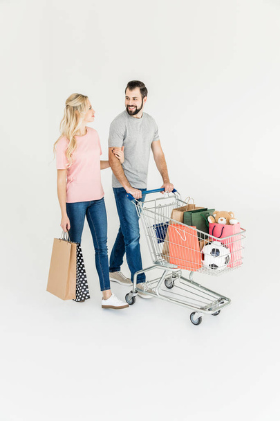 Couple faisant du shopping ensemble
 - Photo, image