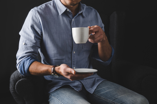 man drinking coffee - Фото, зображення