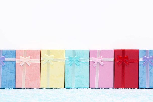 Christmas background with gift boxes. - Zdjęcie, obraz