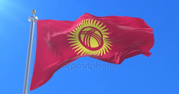 Bandiera del Kirghizistan sventola al vento con cielo blu in lento, ciclo
 - Filmati, video
