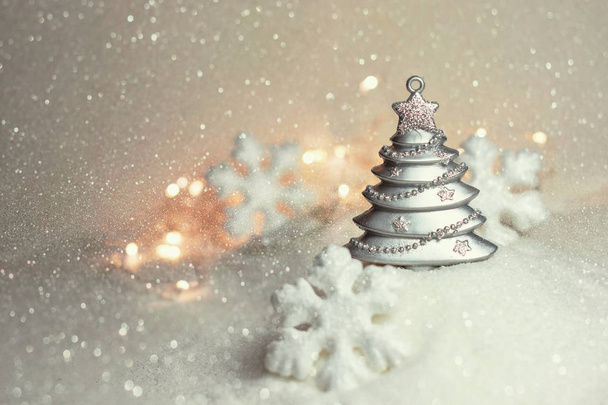 Magische zilveren kerstboom - Foto, afbeelding