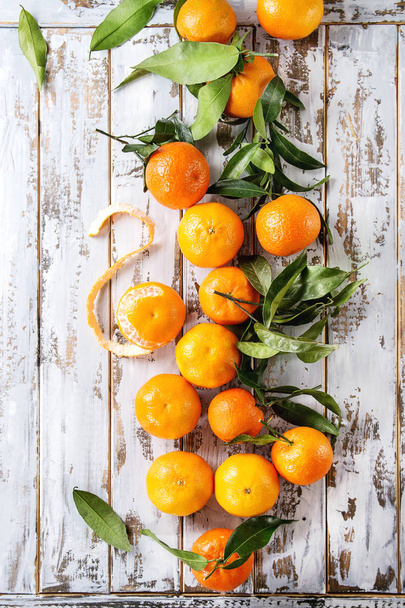 Clementines with leaves - Foto, Imagem