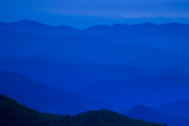 Montañas Blue Ridge al atardecer
 - Foto, Imagen