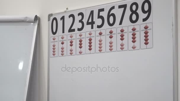 Matematikai abacuses board - számok és a számolás botok - Felvétel, videó