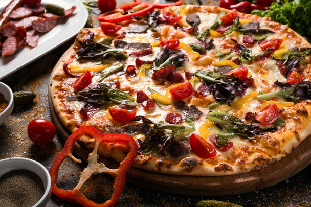 концепція меню харчової фотографії арт-піца
 - Фото, зображення