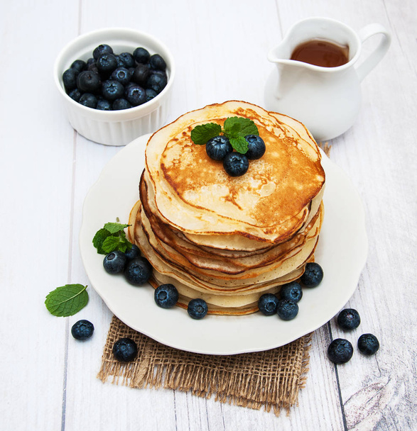 Plate with pancakes and blueberries - Fotografie, Obrázek