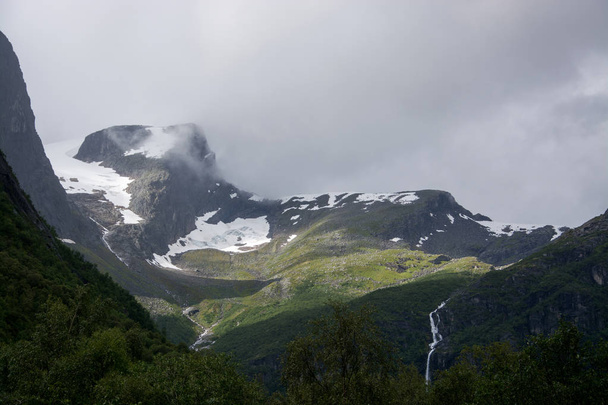 Briksdalsbreen, Sogn og Fjordane, Norwegia - Zdjęcie, obraz