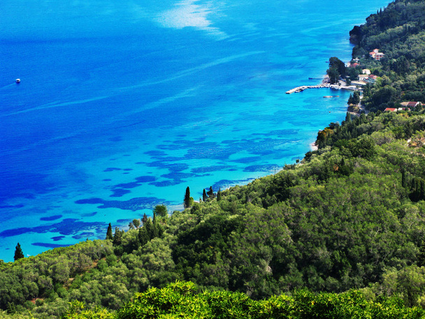 Modrá Laguna pobřeží krajina Jónského moře na ostrově Korfu  - Fotografie, Obrázek