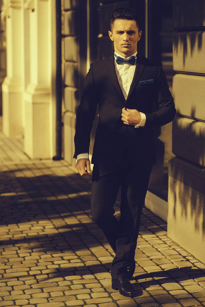 Man walks with serious look  - Fotografie, Obrázek
