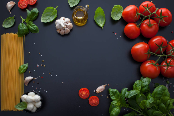 ingrediente para espaguete comida italiana
 - Foto, Imagem