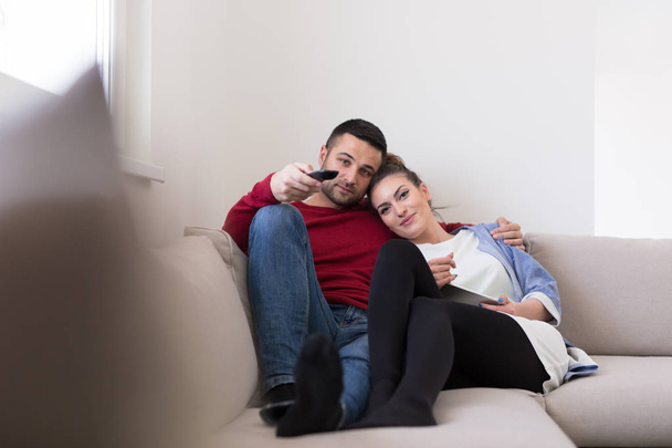 Young couple on watching television - Foto, immagini