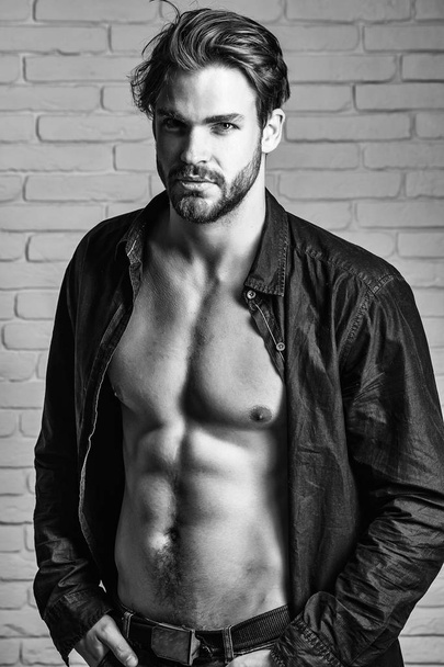 sexy handsome muscular man - Valokuva, kuva