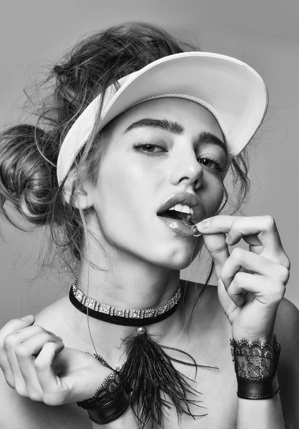 Pretty sexy girl piercing lip - Valokuva, kuva