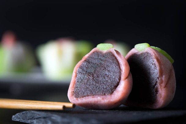Γιαπωνέζικο παραδοσιακό ζαχαροπλαστείο wagashi - Φωτογραφία, εικόνα