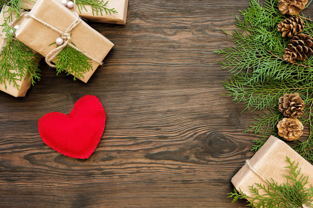 red Heart shapes on Christmas background - Foto, Imagen