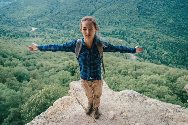 Happy female hiker  - Fotografie, Obrázek