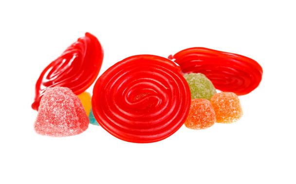 spiralen van zoethout en jelly snoepjes  - Foto, afbeelding