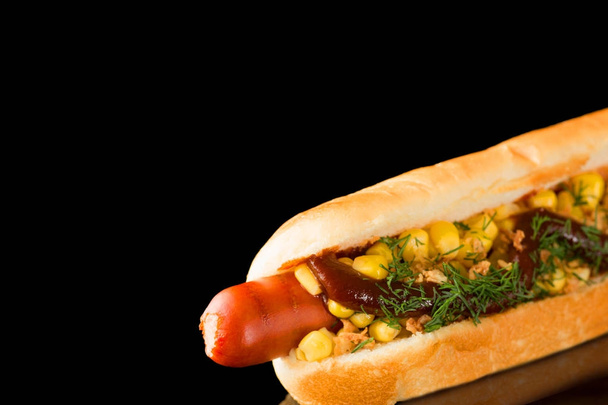 Hotdog v pravém dolním rohu pro - Fotografie, Obrázek