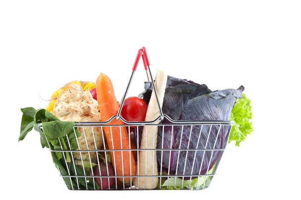 Shopping Cart with Perfect Healthy Food - Foto, imagen