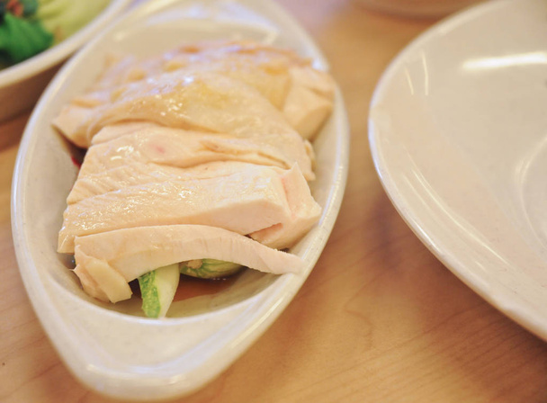 Lezzetli efsanevi Singapurlu Hainanese tavuk pilav  - Fotoğraf, Görsel