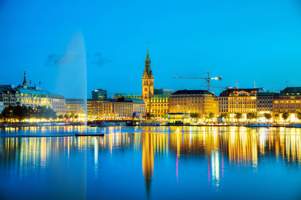 Városképet gazdagító épületnek szánták, Hamburg, Németország - Fotó, kép