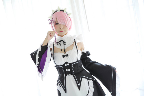 Japonské anime cosplay dívka portrét v bílém tónu - Fotografie, Obrázek