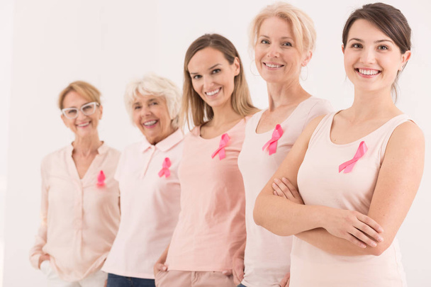 Symbol of breast cancer struggle - Foto, Imagen